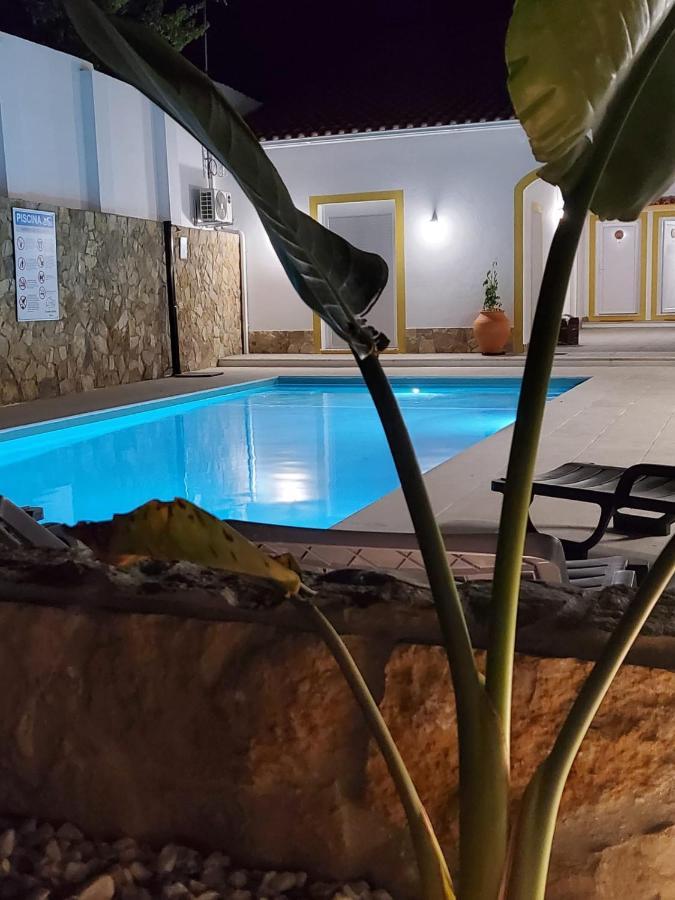 Апарт готель Casinhas Da Avo Aura Регенгуш-де-Монсараш Екстер'єр фото